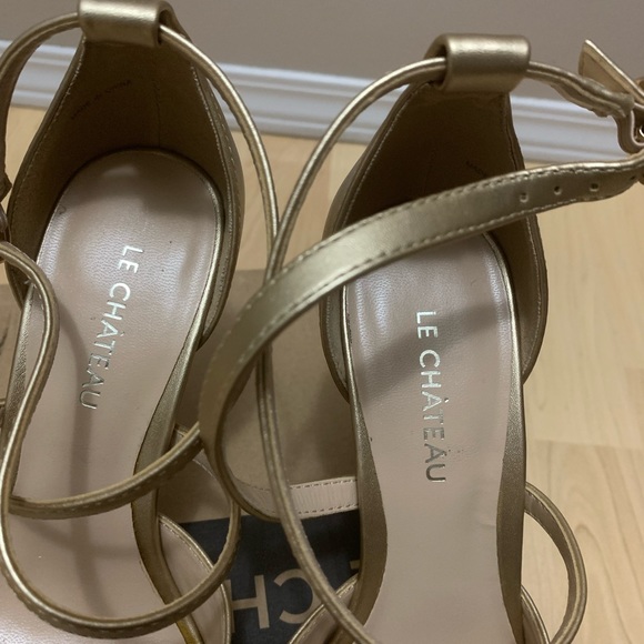 Le Château high heeled strap sandals: size 7 US - Picture 6 of 7